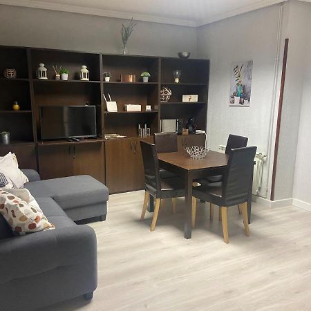 Navas Suite Navas del Rey エクステリア 写真